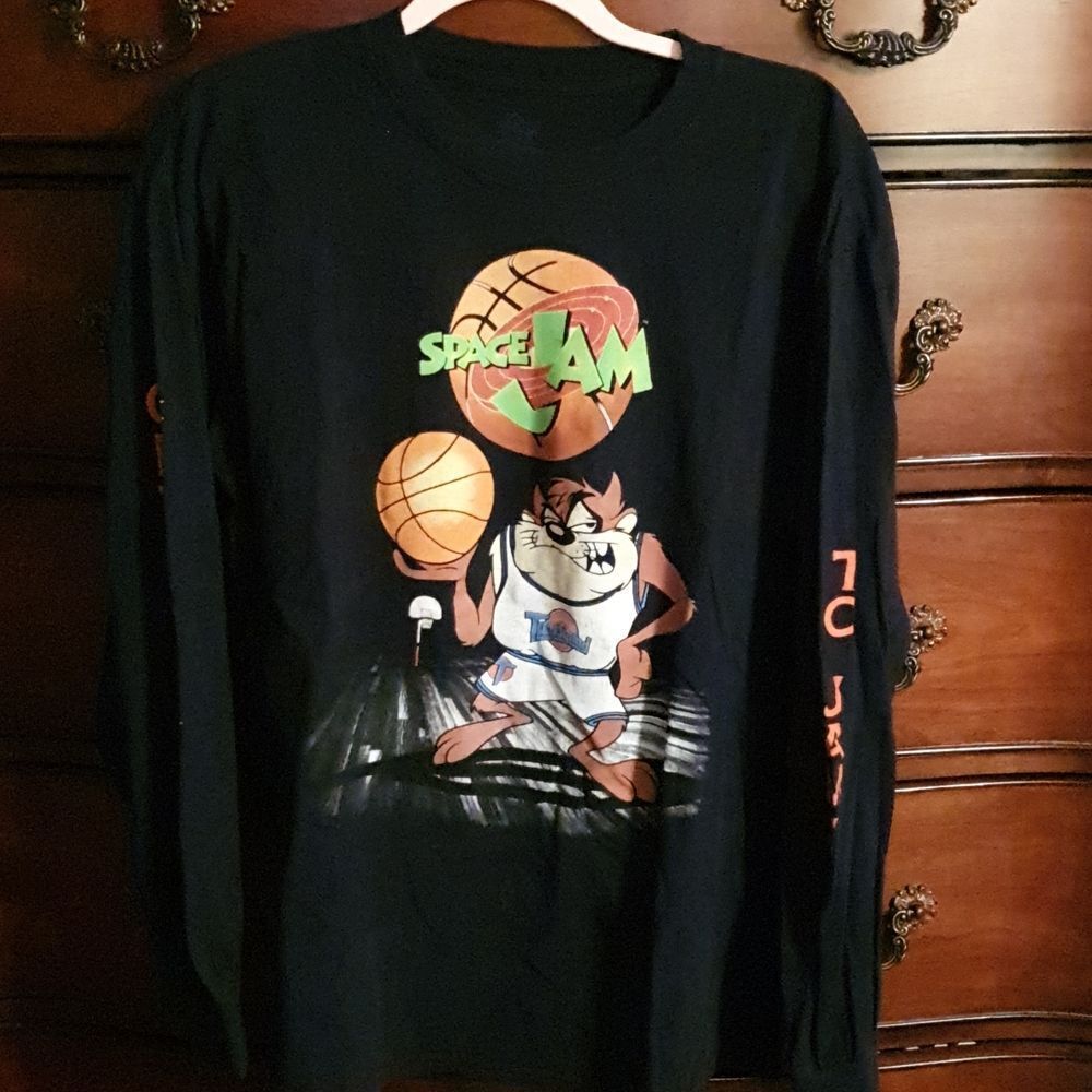 Space Jam Tazmanian Devil LS Tee sz L